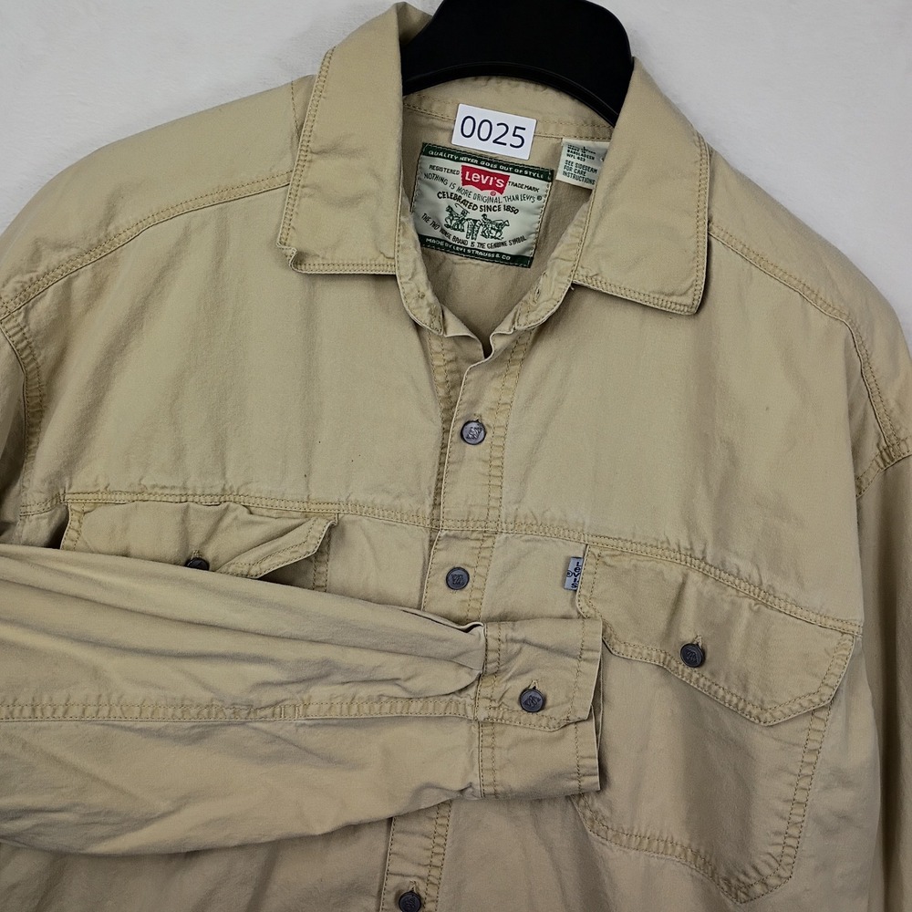 Levis Mens Long Sleeve Button Down Shirt Tan Khaki Cotton Utility Silver Tab L